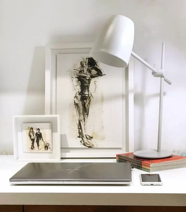Lámpara de mesa Frida articulada - Imagen 5