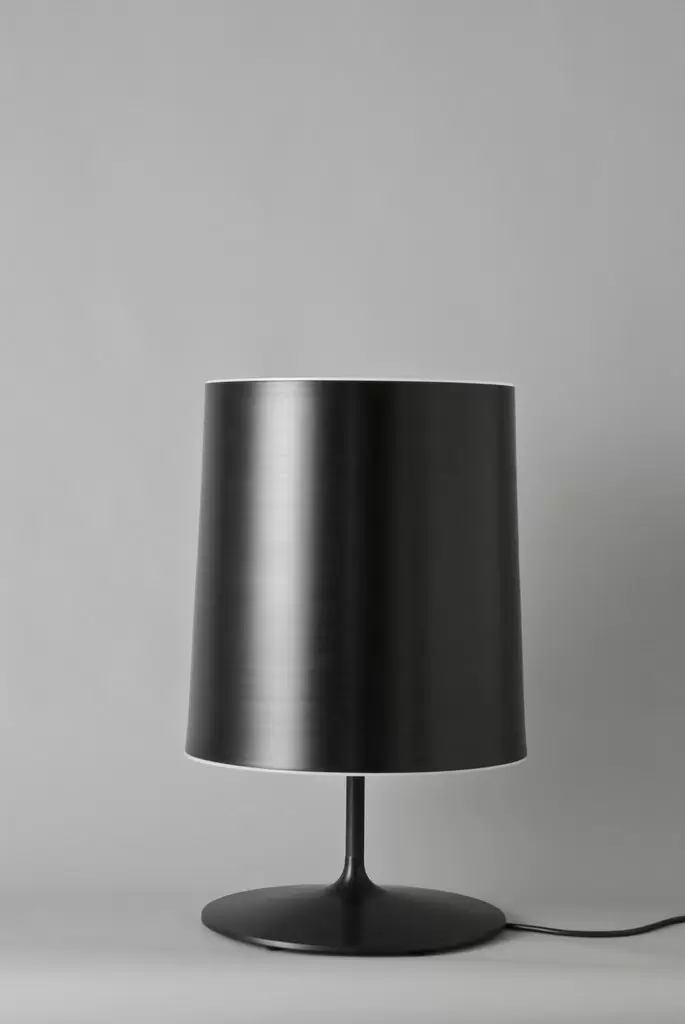 Lámpara de mesa Hihat grande