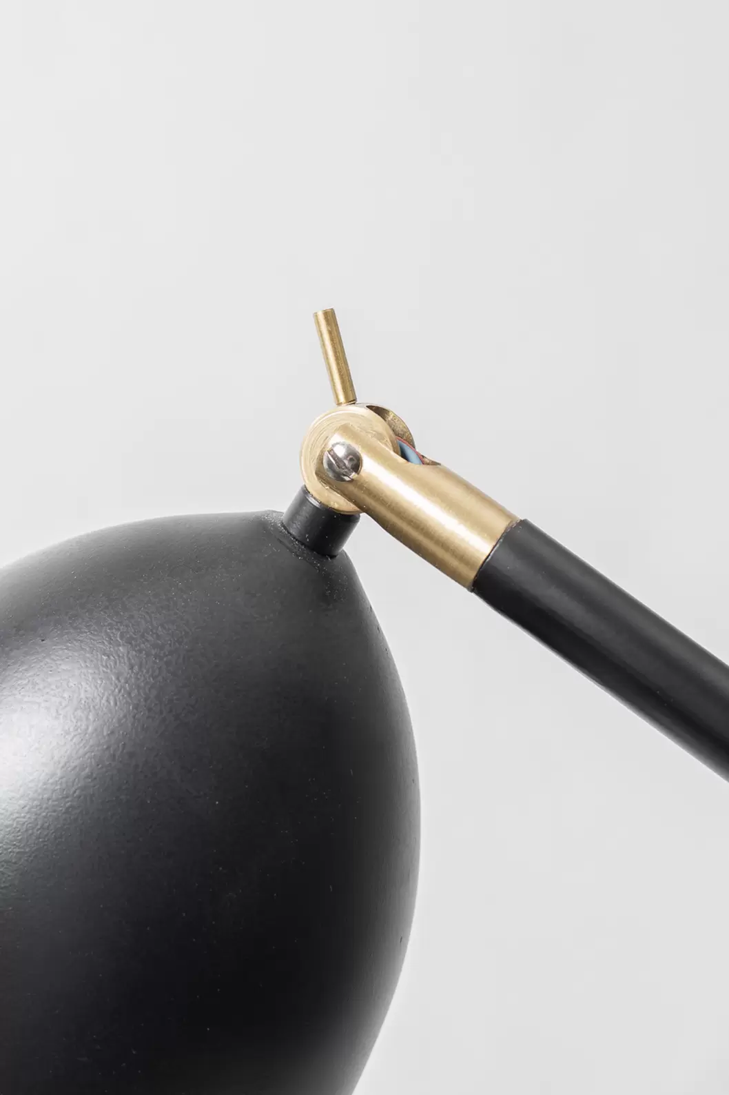 Lámpara de mesa Olivia Lámpara de mesa Olivia - Imagen 4