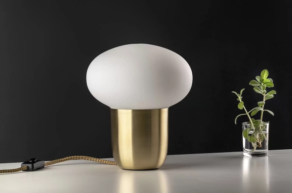 Lampara de mesa Lumuna