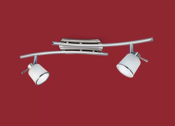 El plafón Francisco es una lámpara de dos, tres o cuatro focos apto LED, disponible en color acero con cromo.