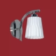 El aplique Luna es un artefacto de aplicar fabricado en metal de estilo clásico.  Se encuentra disponible en color cromo.