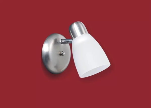 El aplique Pepa es un artefacto de aplicar fabricado en metal de estilo clásico. Esta disponible en color blanco o acero.