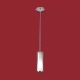 El colgante Pinto Cromo es una lámpara de una o tres luces apto LED, disponible en color cromo. Adaptable a todo tipo de ambiente.