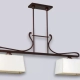 El Barral París es una lámpara de dos luces, estilo vintage, disponible en color marrón. Adaptable a todo tipo de ambiente.