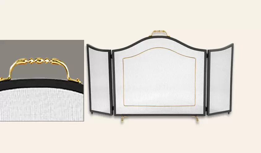 El chispero Curvo es un accesorio de calefacción de tres cuerpos fabricado en hierro, con malla de acero, disponible en color negro y bronce.