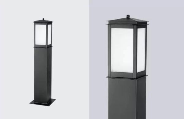 La Farola corta Urbano es una lámpara de exterior de una luz, estilo moderno, disponible en color negro. Apto para exterior e interior.