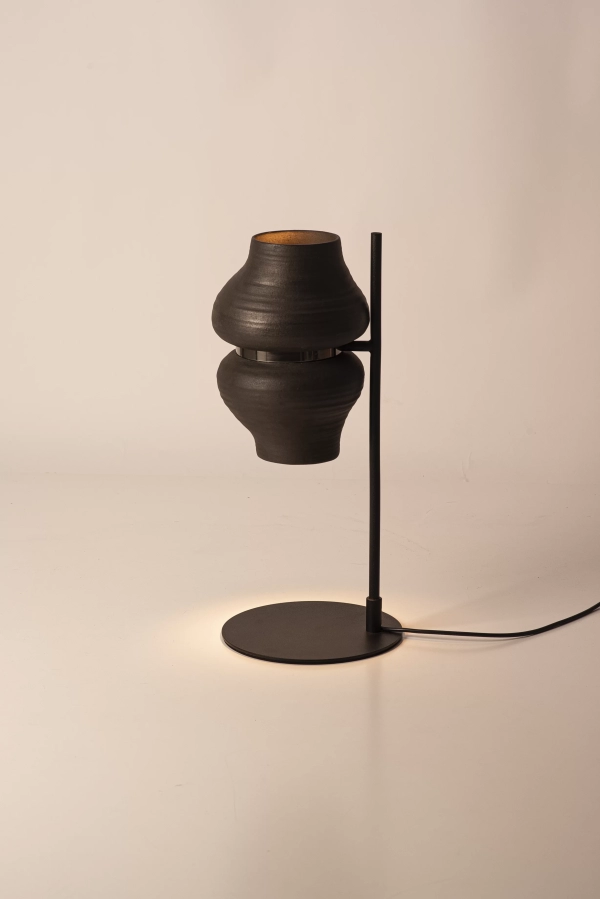 Lampara de mesa Nudo
