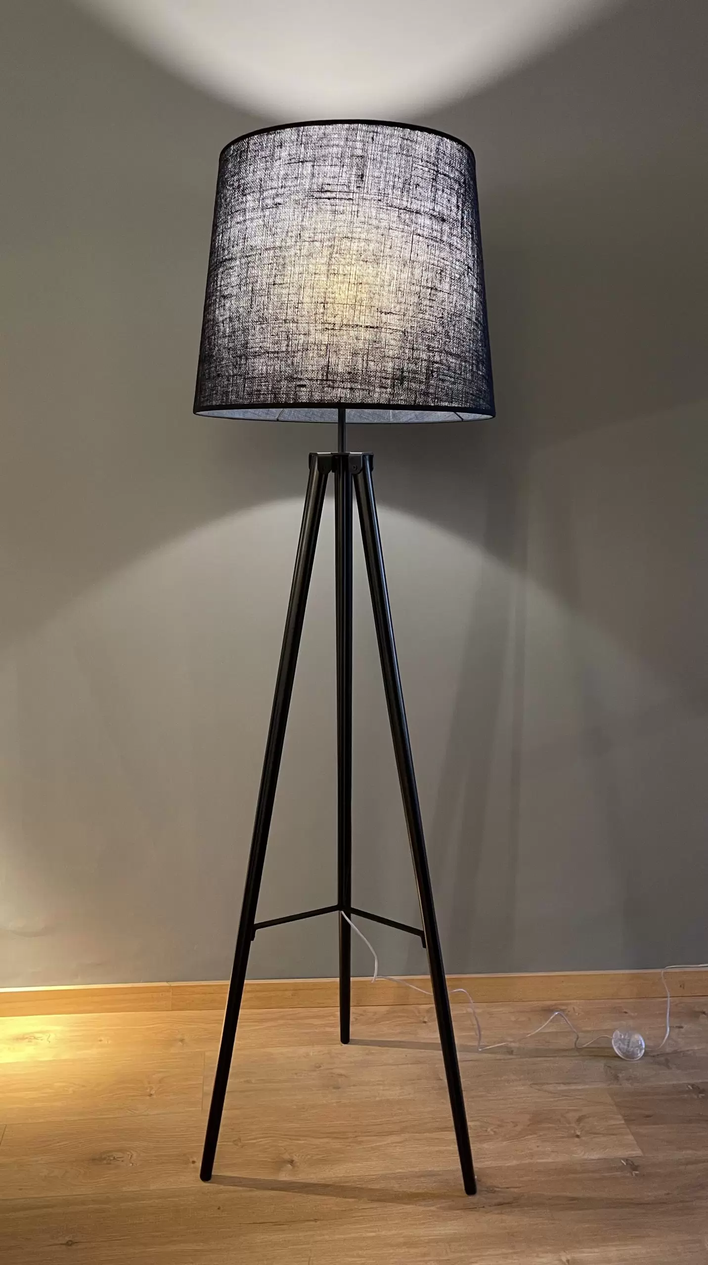 Lámpara de Pie Lucas Lámpara de Pie Lucas - Imagen 11