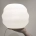 La lámpara de mesa Eliosa es una luminaria fabricada en impresión 3D de estilo moderno, disponible en varios colores.
