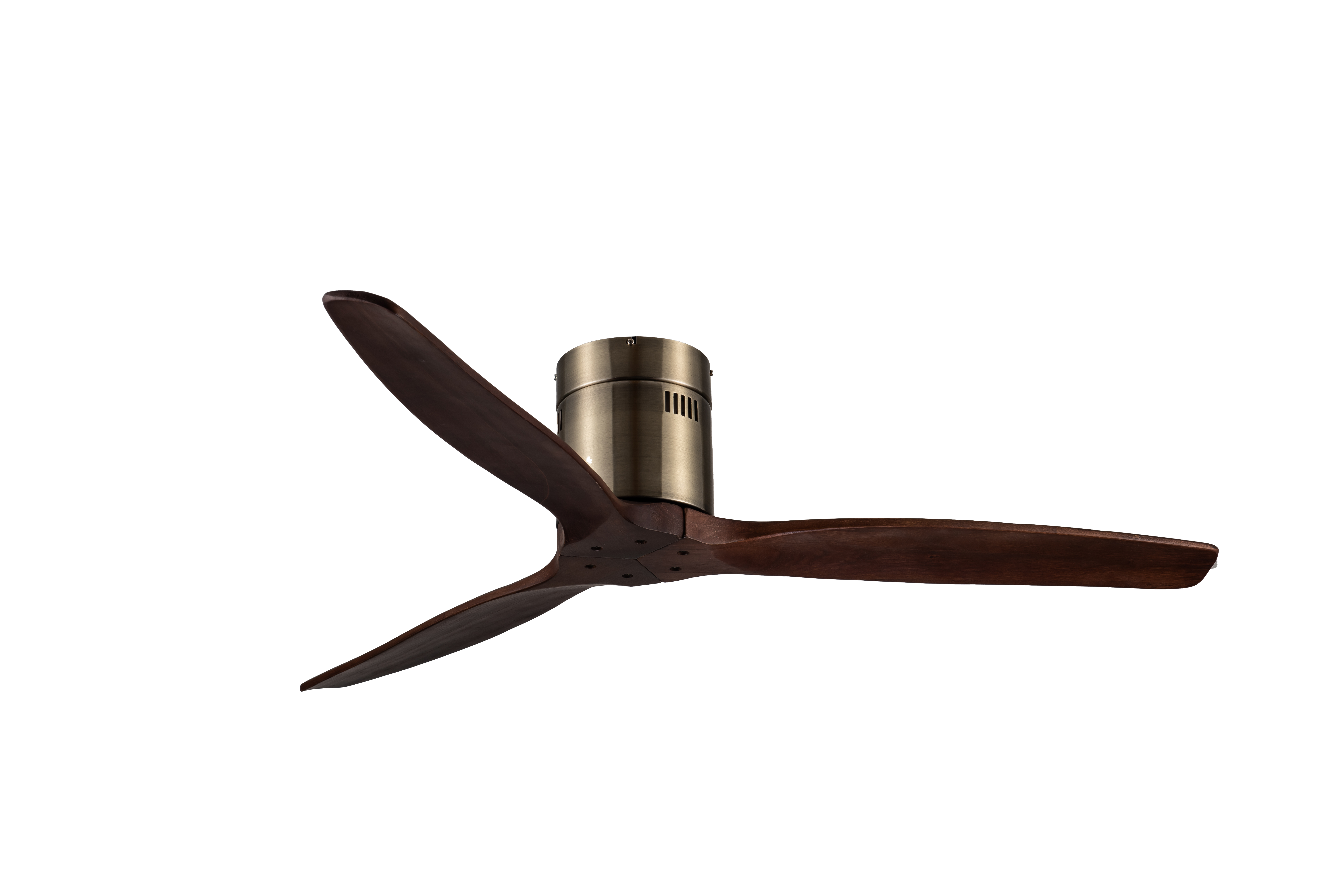 Ventilador de techo 530A. Artefacto con estructura de metal y 3 aspas fijas de madera. Incluye función invierno con control remoto y 6 velocidades.