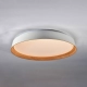 Plafón Fany BLMD. Luminaria de techo, de estilo moderno, con LED cálido integrado y dimmerizable a control remoto. Disponible en blanco con madera.