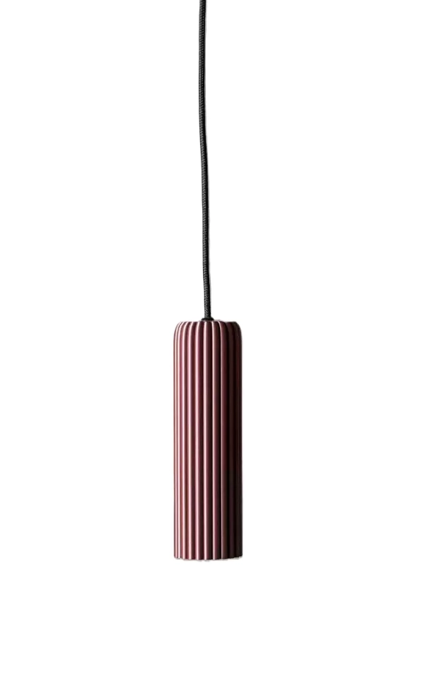 Colgante Tresde Slim. Luminarina de techo de estilo moderno, fabricada íntegramente en impresión 3D y disponible en 3 colores: blanco, negro y violeta.