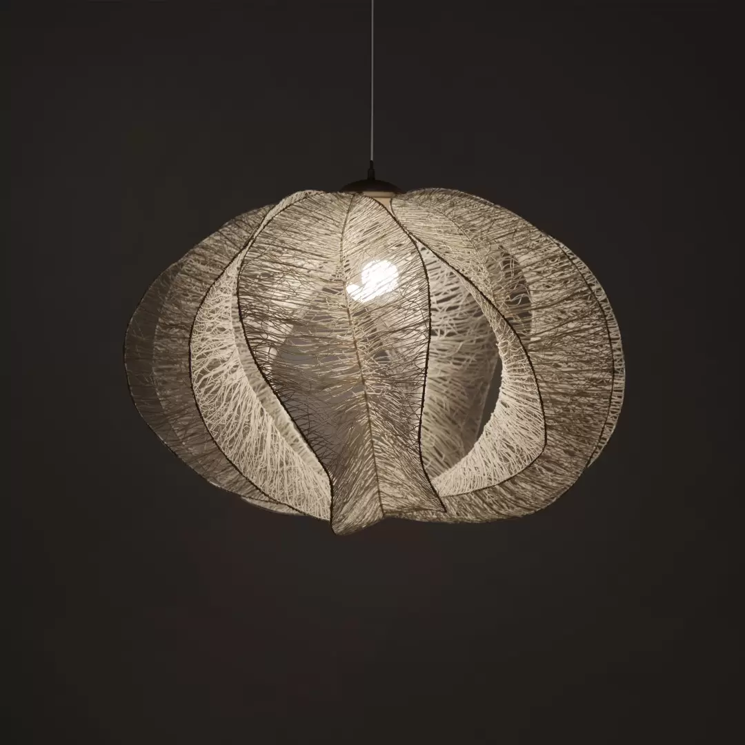 Colgante Aparicia. Aparicia es una lámpara completamente artesanal hecha de fibra de algodón resinada con cono de madera Guatambú. Disponible en S y L.